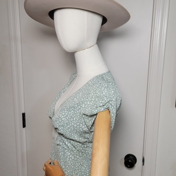 Princess Polly The Sting Mini Dress Sage Green Leopard Print Size 2 - Picture 6 of 12